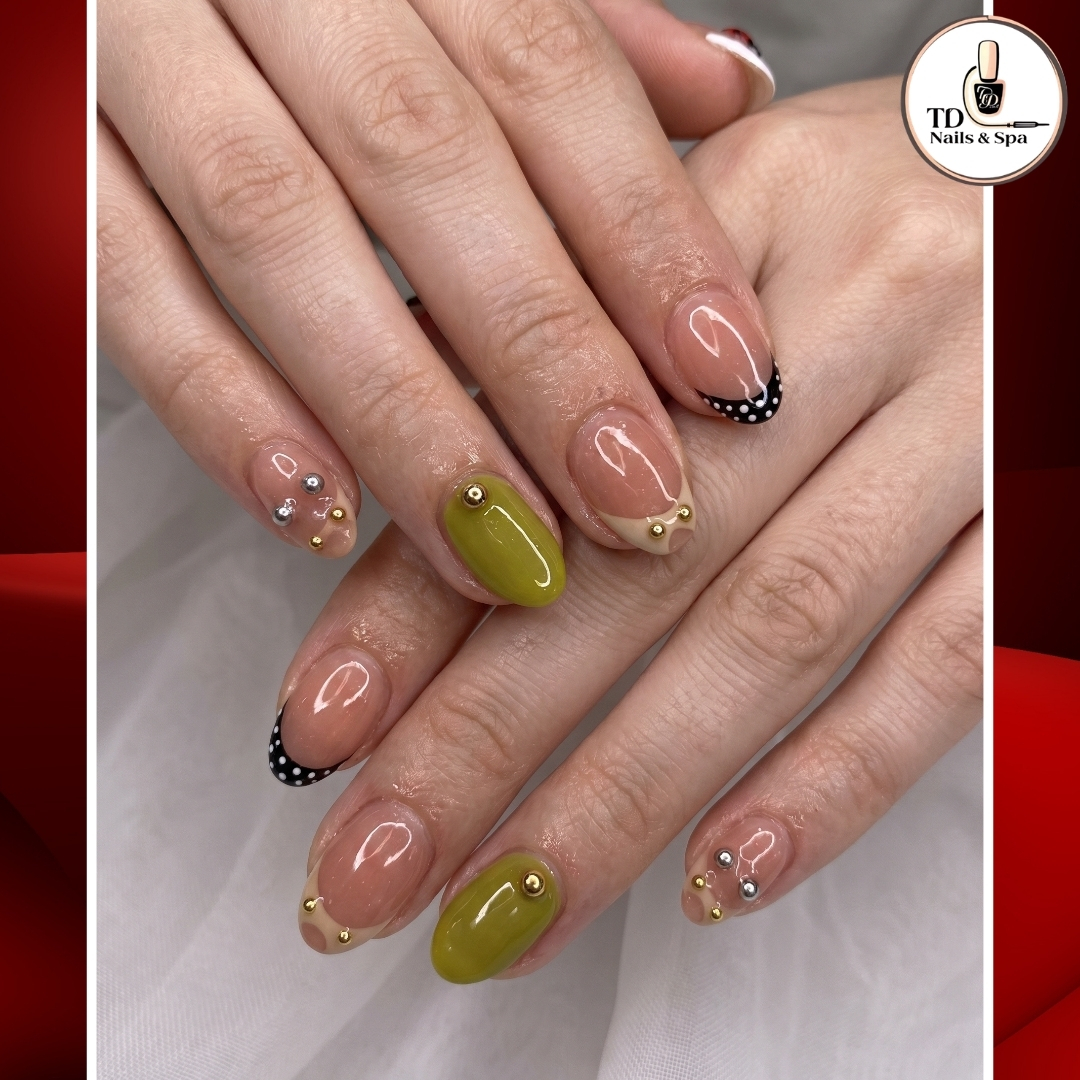 Nails design